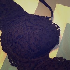 Victoria’s Secret Body by Victoria bra